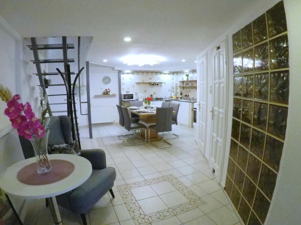 Downtown Acacia Str Apartment Budapeşte Dış mekan fotoğraf