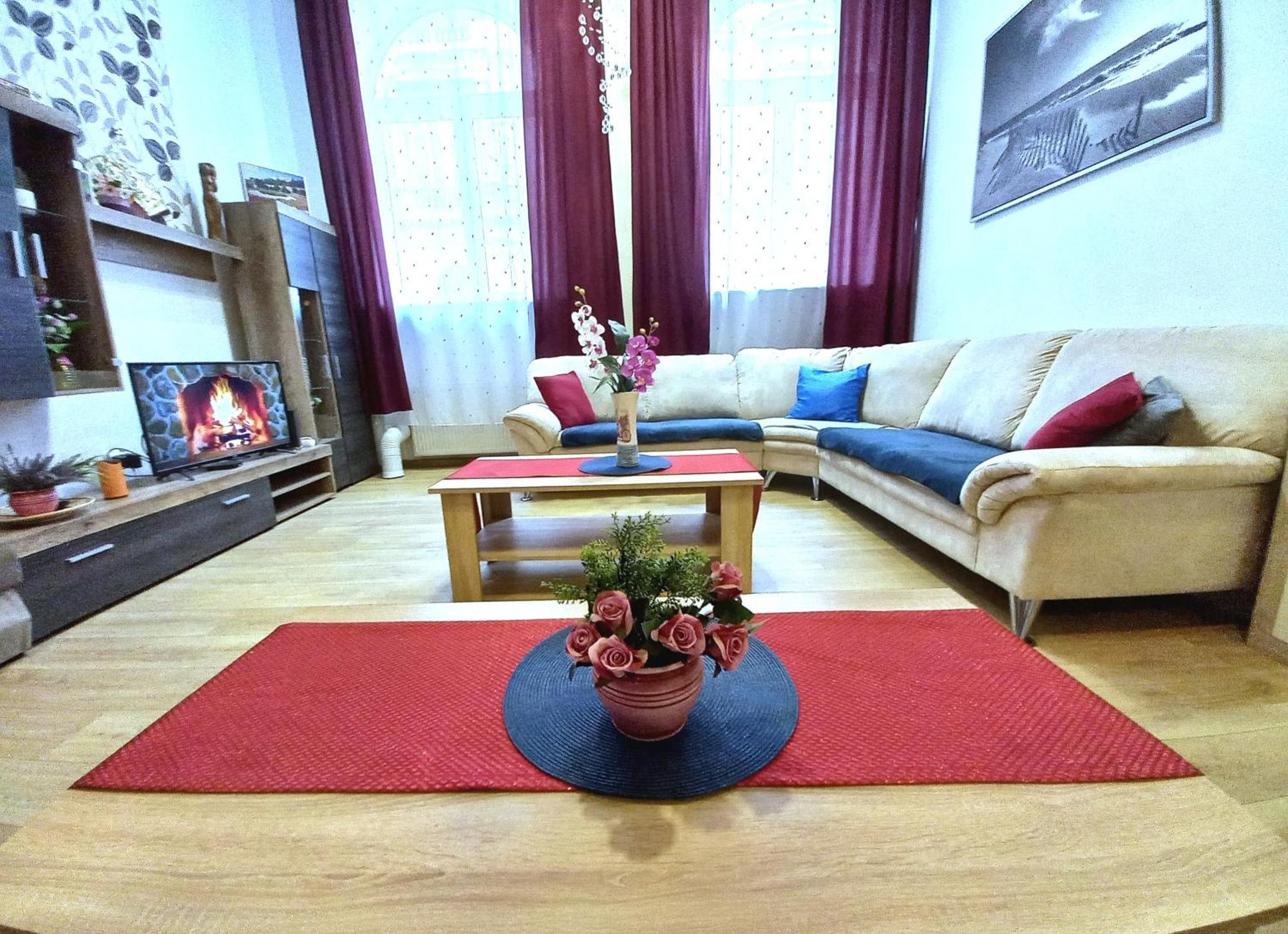 Downtown Acacia Str Apartment Budapeşte Dış mekan fotoğraf
